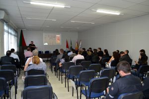 Promotores de Justiça do MPSC realizam visita institucional ao Deap