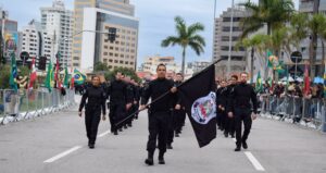 Sejuri participa do Desfile de 7 de Setembro em Florianópolis